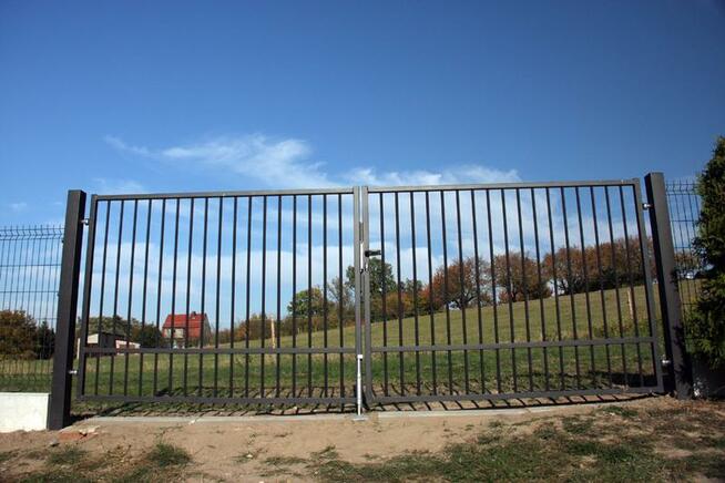 KOMPLETNA Brama dwuskrzydłowa typu uniwersalnego