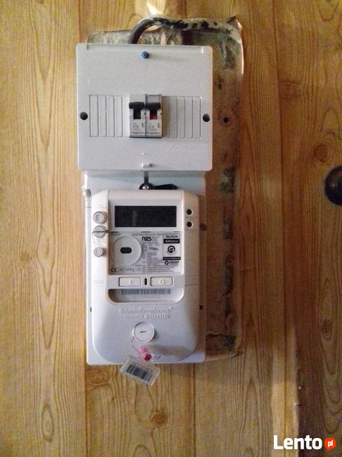 wymiana starych korków na esy Wrocław