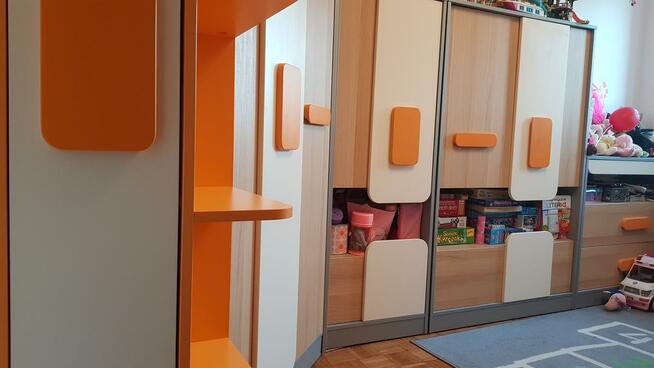 Komplet mebli z łóżkiem Pokój dziecinny młodzieżowy