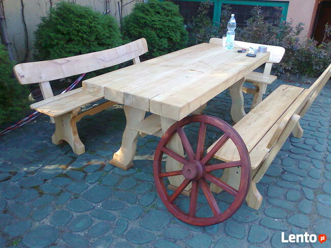 Meble stylizowane do ogrodu