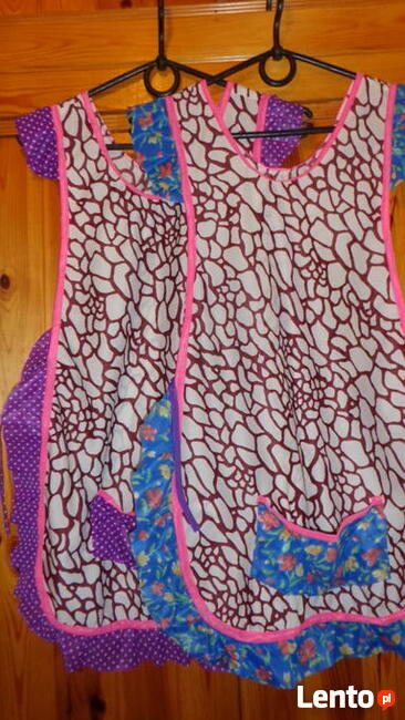 Fartuszki z kolorową falbanką nowe wiązane z boku