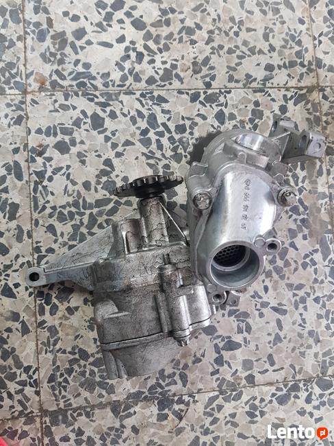 pompa oleju Mercedes Sprinter