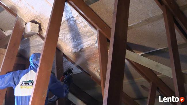 Ocieplanie pianą poliuretanową Bydgoszcz Izolacja natryskowa