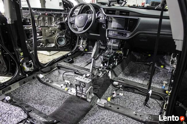 Wyciszanie samochodów/konserwacja bus/van plastiki