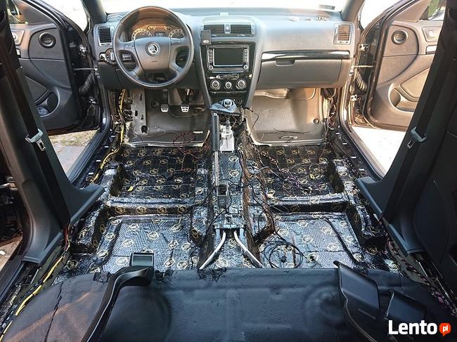 Wyciszanie samochodów/konserwacja bus/van plastiki