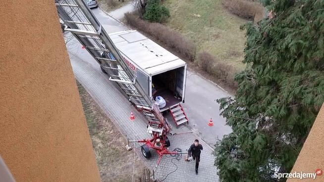 Profesjonalny transport pianina