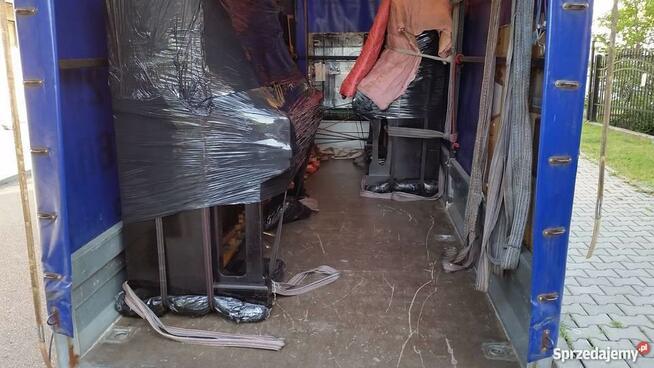 Profesjonalny transport pianina