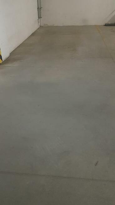 Wynajmę miejsce postojowe w garażu podziemnym_Sady nad Łyną