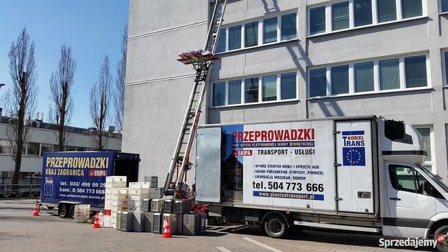 Profesjonalny transport pianina