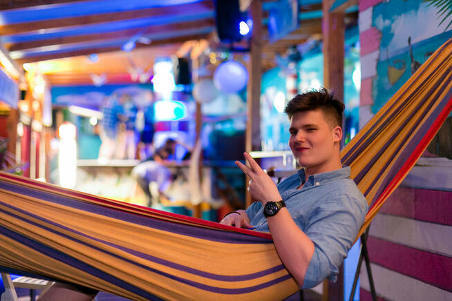 Lokal Na Urodziny z Przestronnym Ogrodem , Panieńskie, Osiem