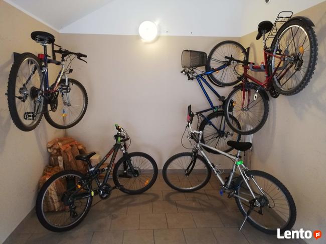 Dom nr 8 letniskowy na wakacje Domek nad jeziorem w Santocznie