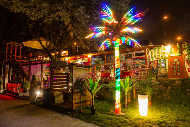 Lokal Na Urodziny z Przestronnym Ogrodem , Panieńskie, Osiem