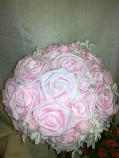 Drzewka kwiatowe ,dekoracja z róż dodatek do wystroju wnętrz