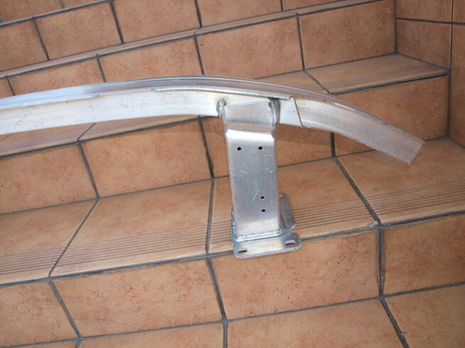 Audi A6 C8 belka wzmocnienie zderzaka przód 2018 - 2021r