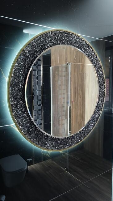 lustra zdobione, kryształowe, witraż, szklarstwo