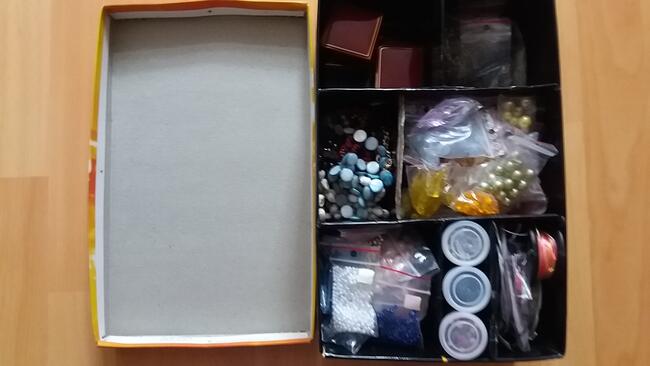 Koraliki i inne elementy do tworzenia biżuterii 99 zł