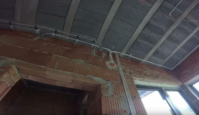 INSTALACJE ELEKTRYCZNE DORADZAMY DOMY MIESZKANIA