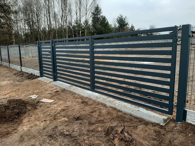 Ogrodzenia panelowe i betonowe. Produkcja transport montaż.
