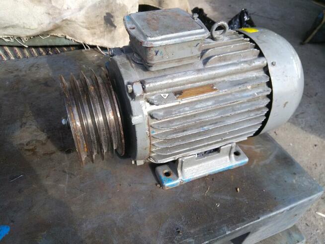 Sprzedam Silnik 7,5 KW Elektryczny 1440 obr/min.