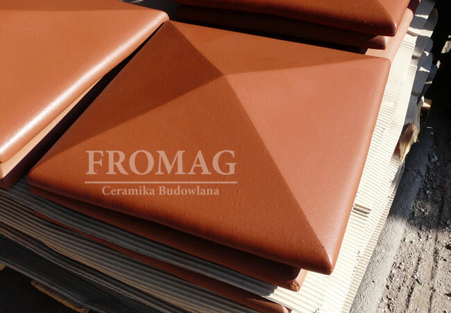 DASZEK CEGŁA KOSMO klinkier czerwona słupek ogrodzeniowy