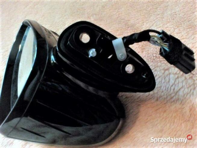 LUSTERKO prawe KIA STINGER GT KAMERA CHROM 1187620 J5220DCH