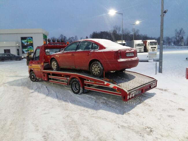 TRANSPORT MASZYN ROLNICZYCH TRAKTOROW kombajnów pomoc drogow