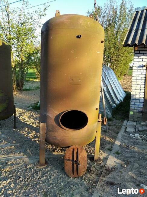 Beczki zbiorniki pojemniki