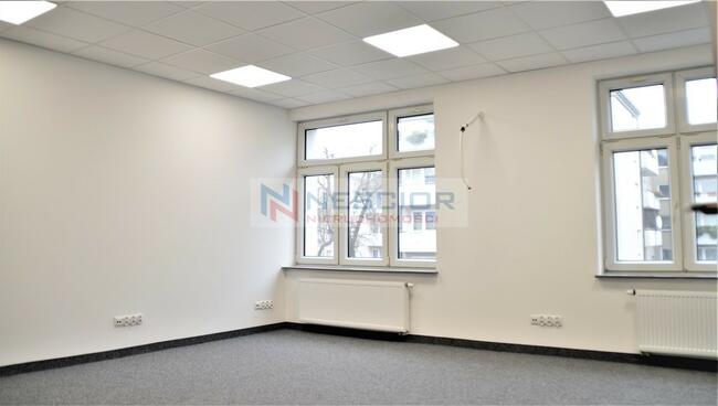 NOWY LOKAL BIUROWY 32 M2 ŚCISŁE CENTRUM