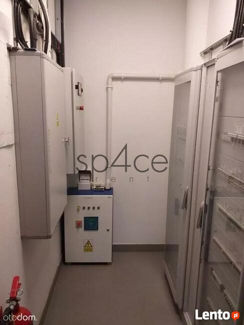 Magazyn / Hala - FULL SUPRIM - 3200 m2. - Centrum