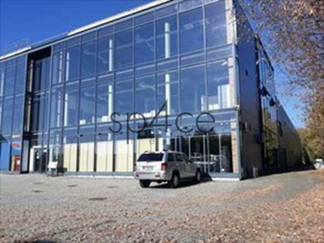 LOMIANKI - 5000 m2. Rozrywka . Uslugi .