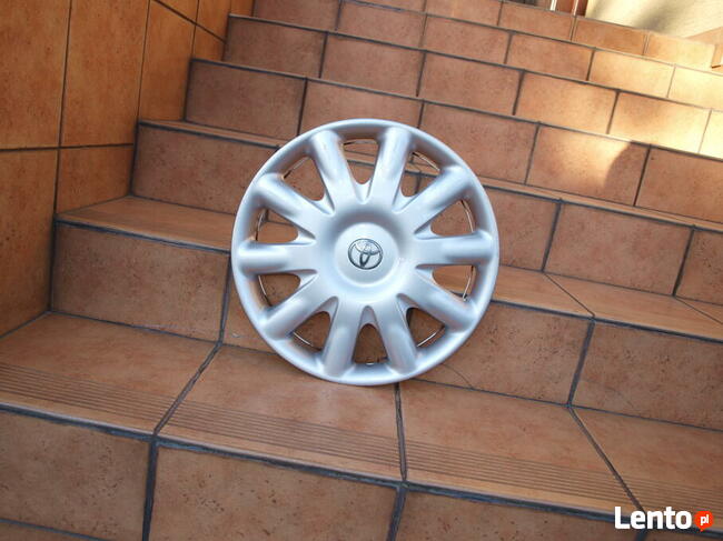 Toyota kołpak 15 oryginalny (1 sztuka)