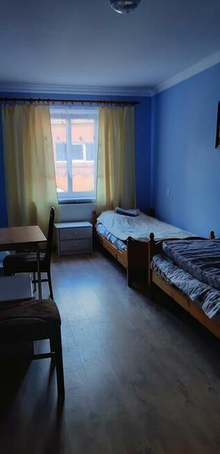 Wynajem pokoi dla pracowników firm i turystów