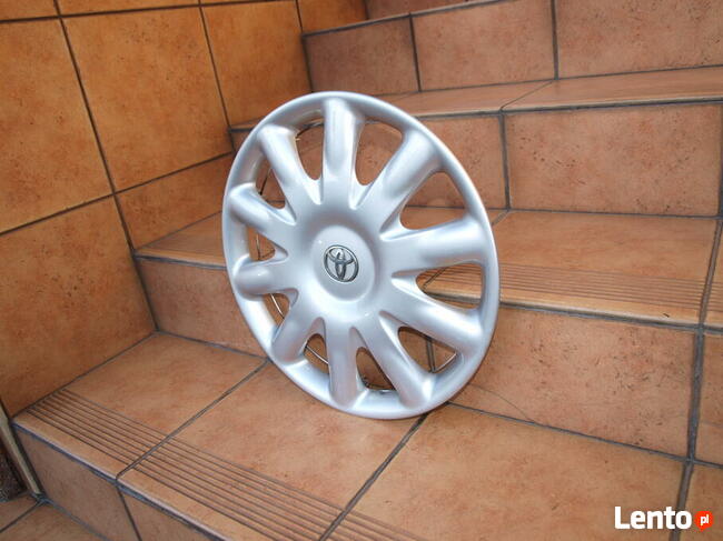 Toyota kołpak 15 oryginalny (1 sztuka)
