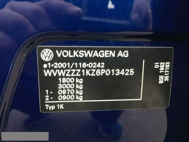 Archiwalne Volkswagen Golf 1,6 MPI *105KM* Idealny