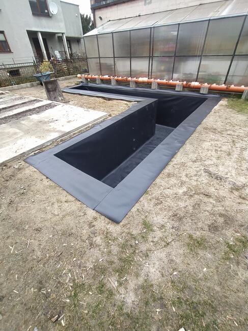 Folia do oczka wodnego