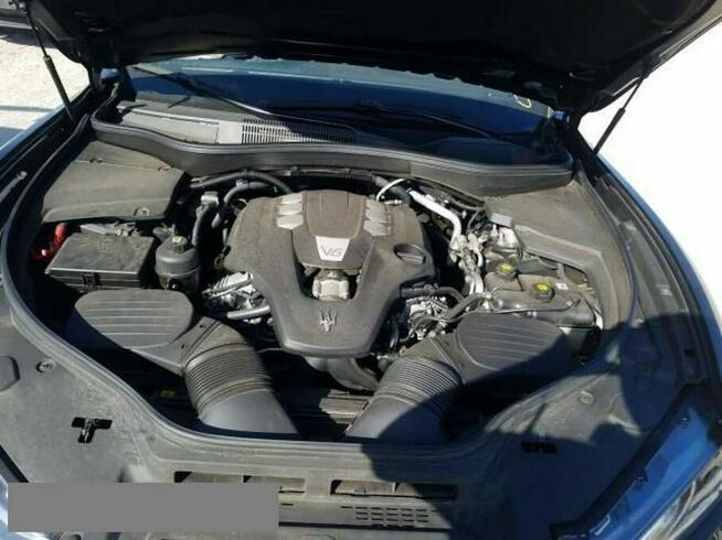 2017,3.0L,LEVANTE,4x4,porysowany