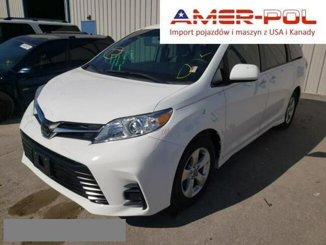 Toyota Sienna 2020,3.5L,LE,na przednie koła, porysowany