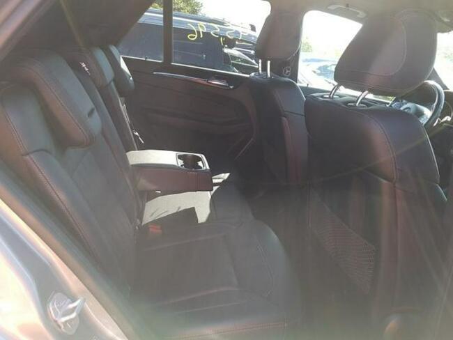Mercedes GLE 350 2016, 3.5L, 4MATIC, porysowany lakier