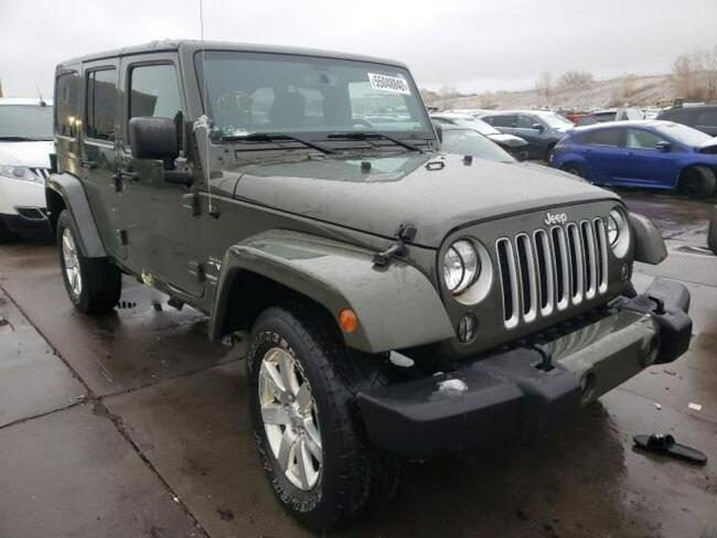Jeep Wrangler 2016. 3.6L, 4x4, unlimited sahara, uszkodzony bok