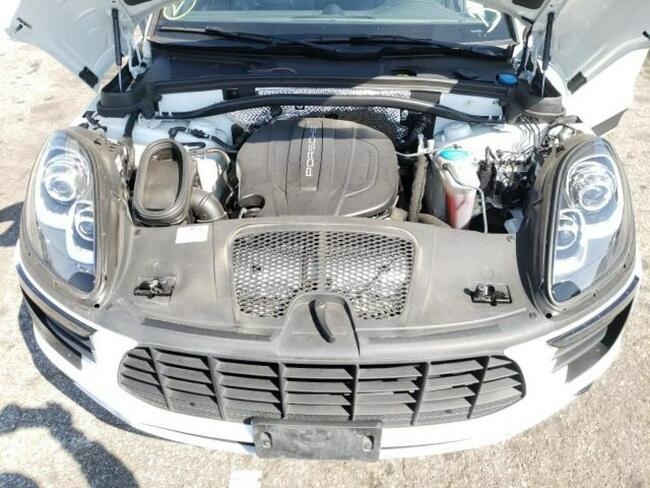 Porsche Macan 2018, 2.0L, 4x4, uszkodzony tył