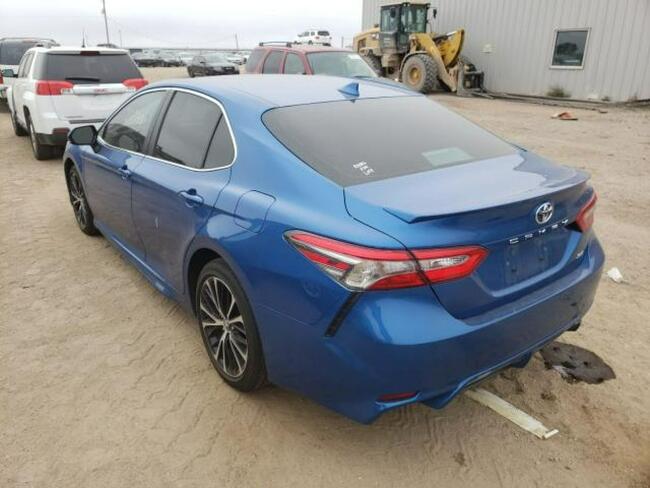Toyota Camry 2019, 2.5L, SE L, po gradobiciu