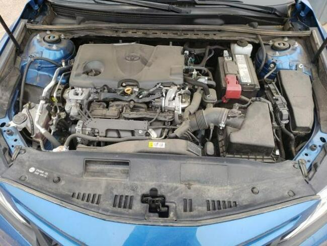 Toyota Camry 2019, 2.5L, SE L, po gradobiciu