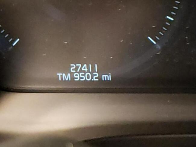 Volvo XC 60 2018, 2.0L, T6 Inscription, 4x4, uszkodzony przód