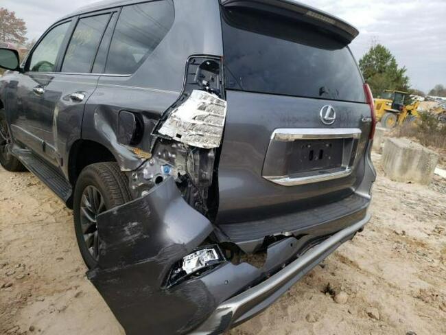 Lexus GX470 GX460, 2017, 4.6L, 4x4, uszkodzony tył