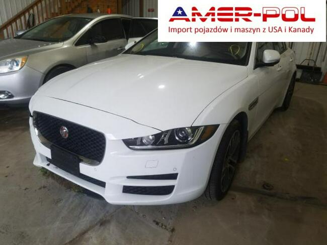 Jaguar XE 2017, 3.0L, Premium, 4x4, uszkodzony bok