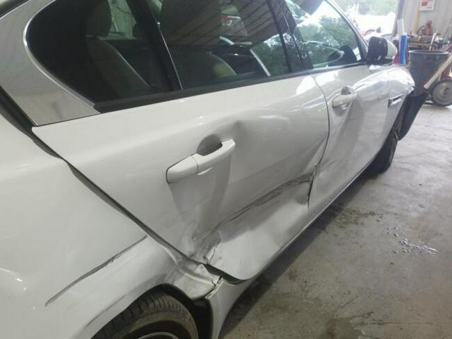 Jaguar XE 2017, 3.0L, Premium, 4x4, uszkodzony bok