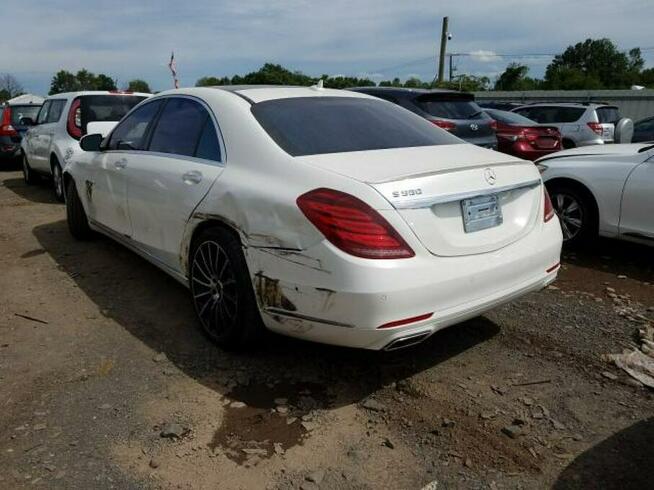 Mercedes S 550 2015, 4.6L, uszkodzony bok