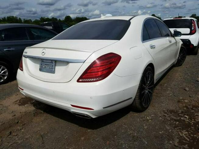 Mercedes S 550 2015, 4.6L, uszkodzony bok
