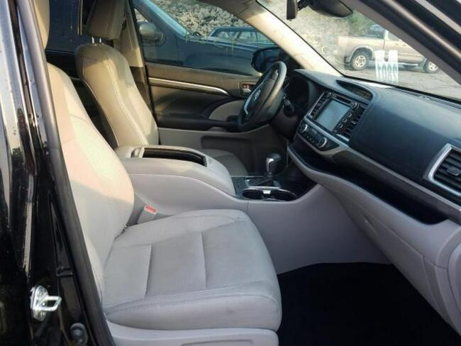 Toyota Highlander 2019, 3.5L, Limited, 4x4, porysowany lakier