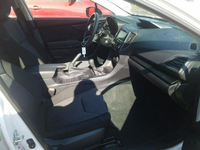 Subaru Impreza 2020, 2.0L, 4x4, po gradobiciu